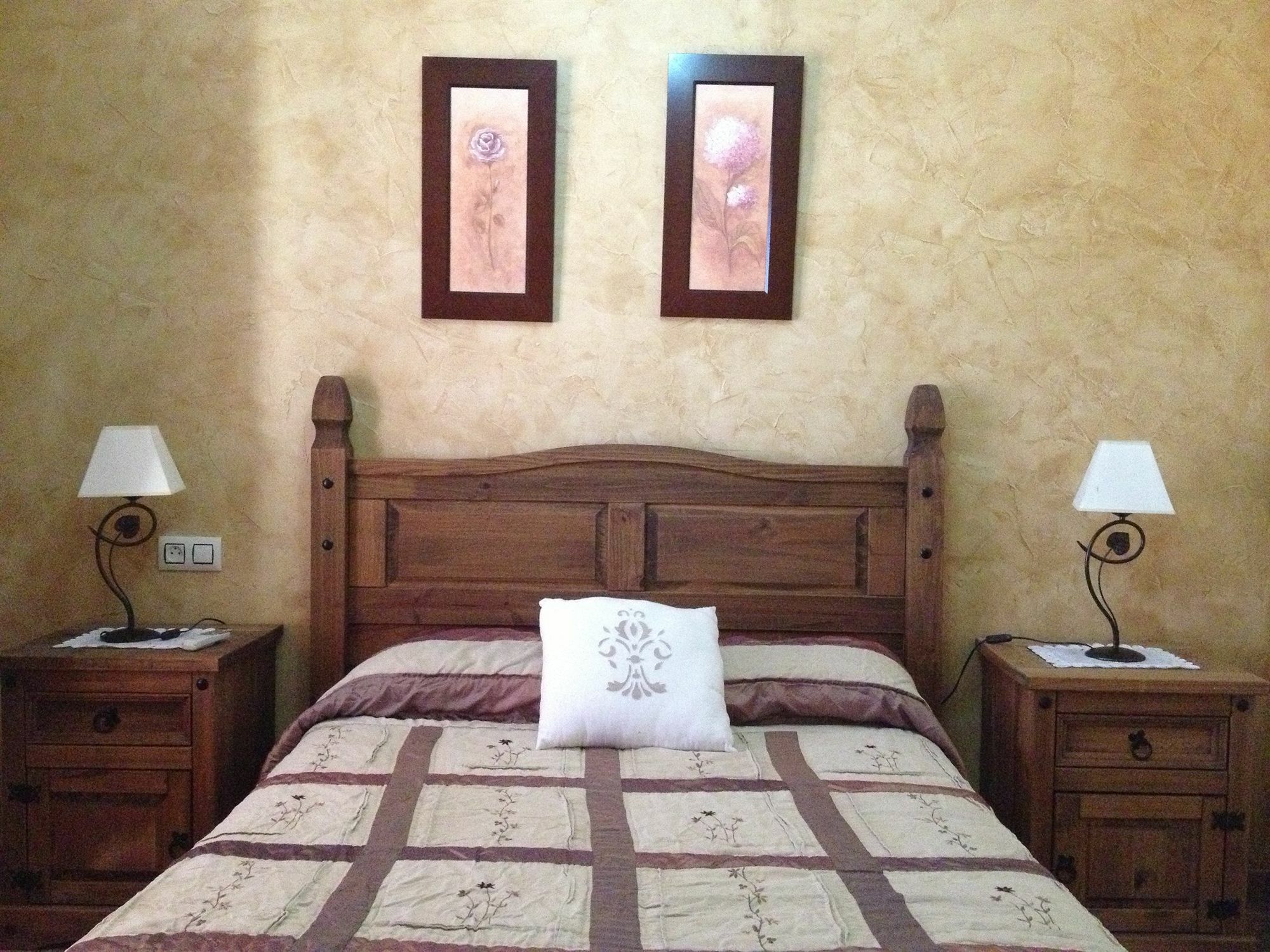 Apartamentos Rurales Complejo Penafiel Zarza La Mayor Dış mekan fotoğraf